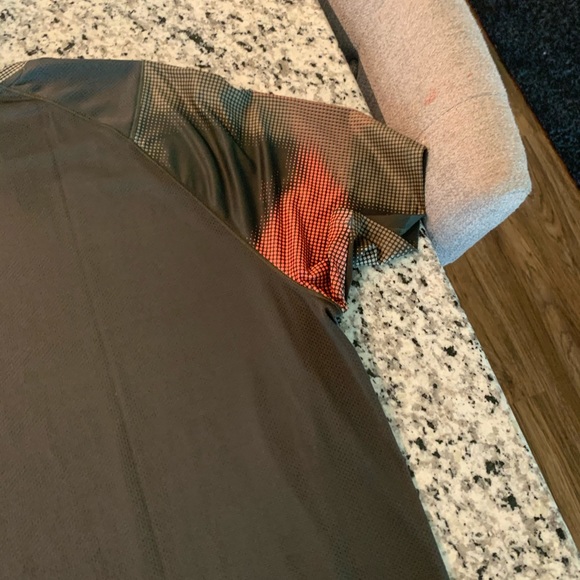 Under armor unstoppable shirt - Picture 7 of 8